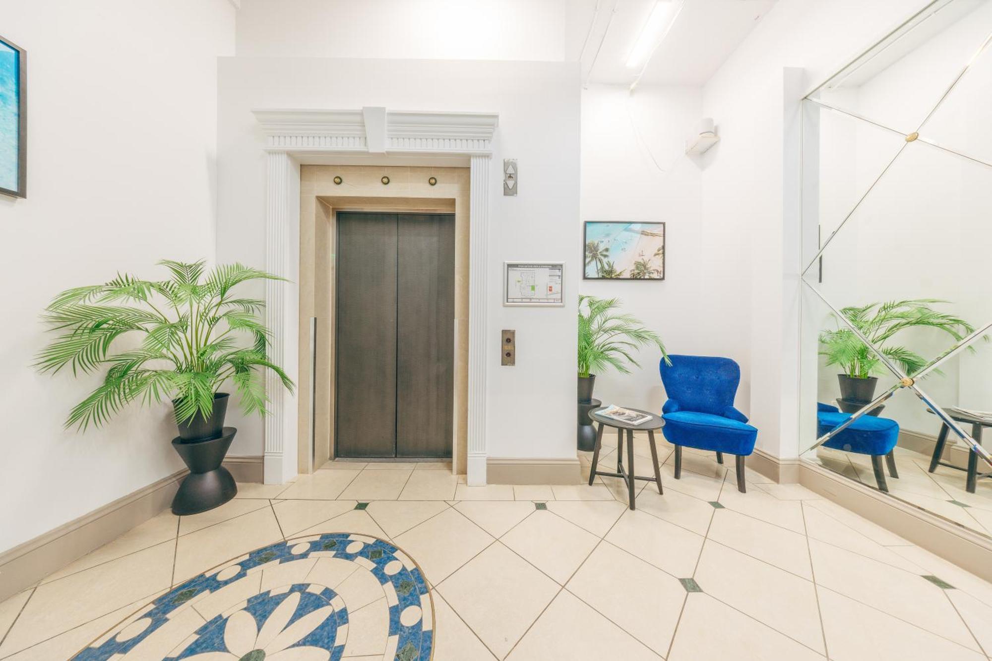 Maze Backpackers - Gold Coast Exterior foto
