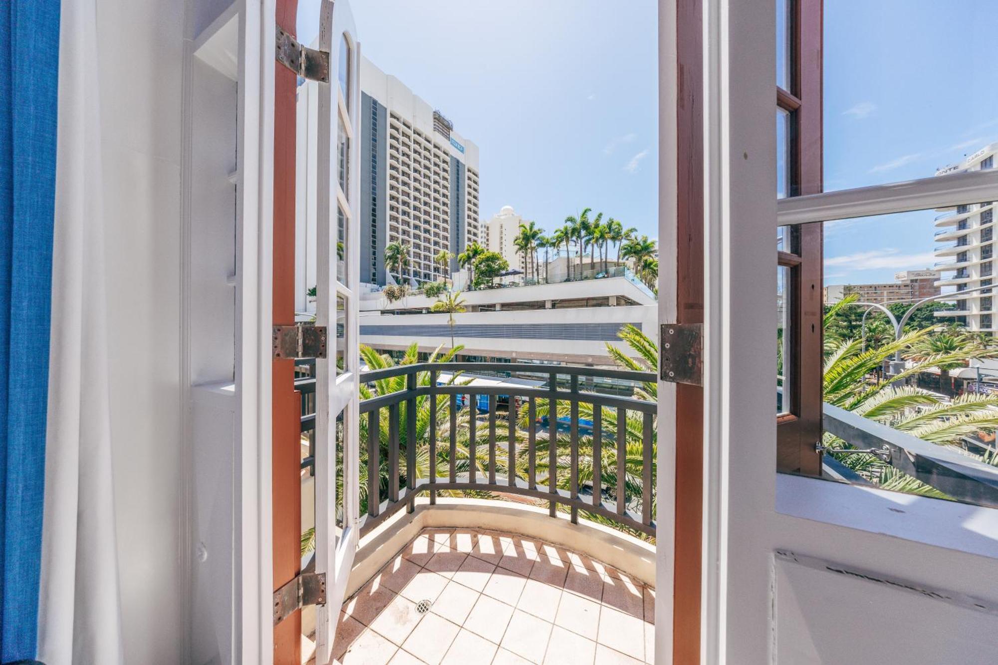 Maze Backpackers - Gold Coast Exterior foto